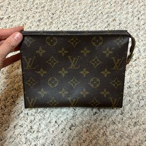 LOUIS VUITTON pouch